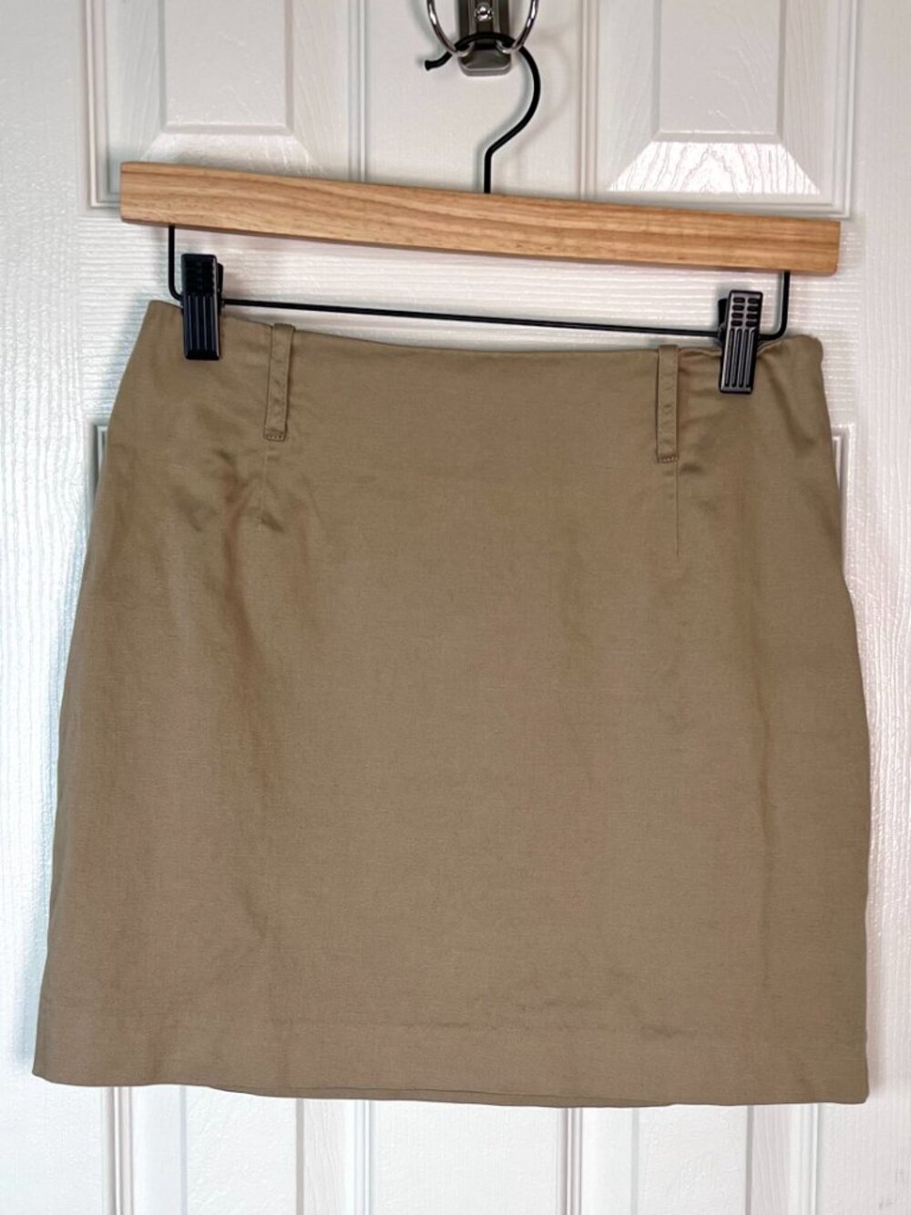 Vintage Y2K Khaki Mini Skirt with Belt Loops Size 2 Preppy Retro Mini Stretchy